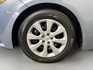 2025 Toyota Corolla LE — photo 11