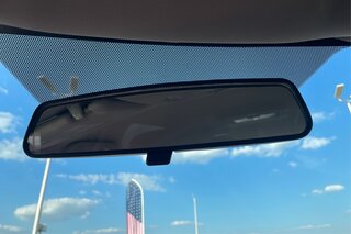 2016 Toyota Corolla LE — photo 16