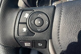 2016 Toyota Corolla LE — photo 25