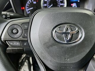 2021 Toyota Corolla LE — photo 14