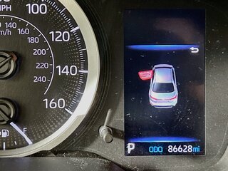 2021 Toyota Corolla LE — photo 17