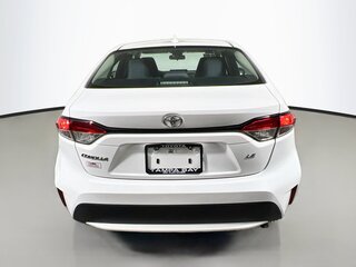 2021 Toyota Corolla LE — photo 4