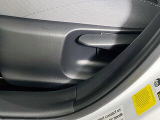 2024 Toyota Corolla SE — photo 13