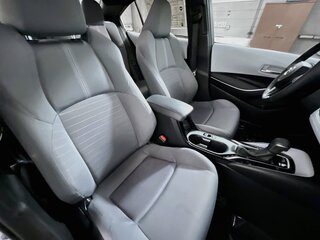 2024 Toyota Corolla SE — photo 28