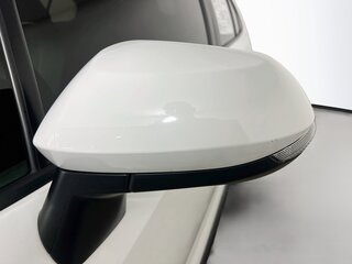 2024 Toyota Corolla SE — photo 10
