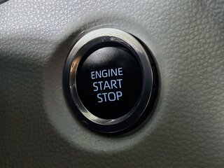 2024 Toyota Corolla SE — photo 19