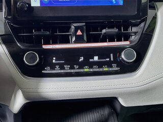 2026 Toyota Corolla Cross L — photo 21