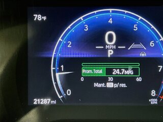 2026 Toyota Corolla Cross L — photo 18