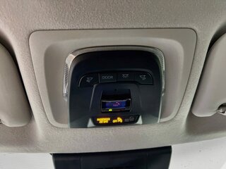 2026 Toyota Corolla Cross L — photo 17