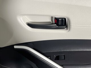 2026 Toyota Corolla Cross L — photo 27