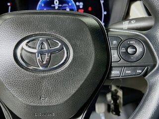 2026 Toyota Corolla Cross L — photo 16