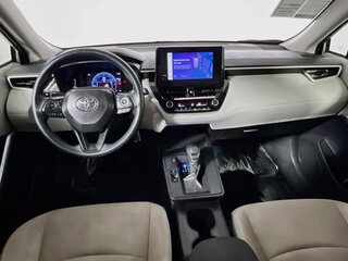 2026 Toyota Corolla Cross L — photo 25