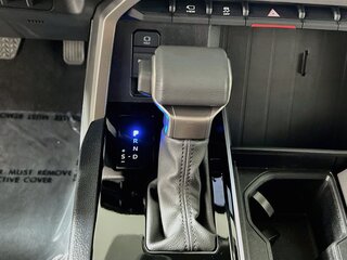 2025 Toyota Sequoia SR5 — photo 21
