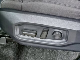 2025 Toyota Sequoia SR5 — photo 13