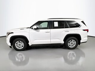 2025 Toyota Sequoia SR5 — photo 6