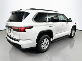 2025 Toyota Sequoia SR5 — photo 3