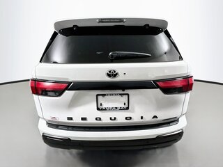 2025 Toyota Sequoia SR5 — photo 4