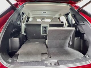 2025 Mitsubishi Outlander SE — photo 30