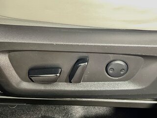 2025 Mitsubishi Outlander SE — photo 12