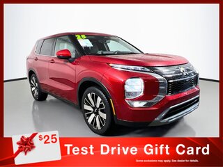 2025 Mitsubishi Outlander SE — photo 1