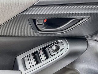 2025 Subaru Crosstrek Premium — photo 14