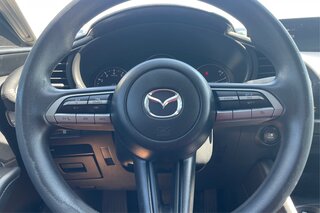 2019 Mazda MAZDA3 Base — photo 18