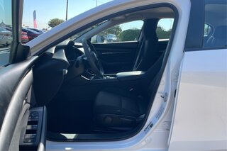 2019 Mazda MAZDA3 Base — photo 9