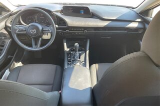 2019 Mazda MAZDA3 Base — photo 15