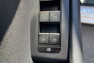 2019 Mazda MAZDA3 Base — photo 27