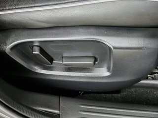 2025 Mazda CX-5 S Preferred package — photo 29