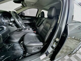 2025 Mazda CX-5 S Preferred package — photo 12