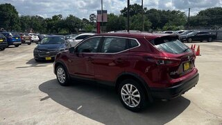 2021 Nissan Rogue Sport S — photo 16