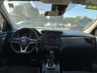 2022 Nissan Rogue Sport S — photo 4