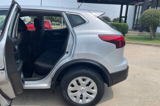 2018 Nissan Rogue Sport S — photo 10