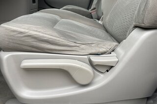 2015 Nissan Quest S — photo 20