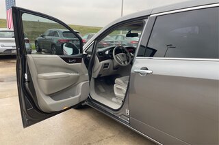 2015 Nissan Quest S — photo 21