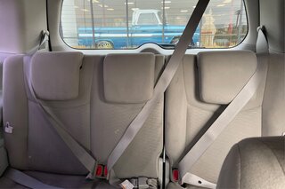 2015 Nissan Quest S — photo 29