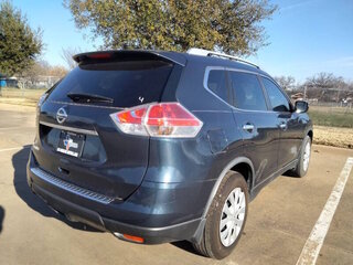 2016 Nissan Rogue S — photo 4