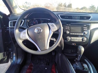 2016 Nissan Rogue S — photo 14