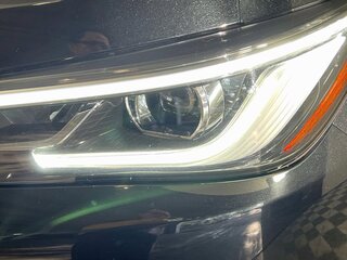 2023 Infiniti QX80 Sensory 4WD — photo 9