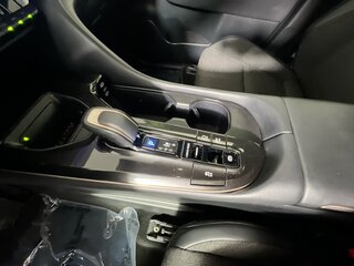 2024 Toyota Crown XLE — photo 22