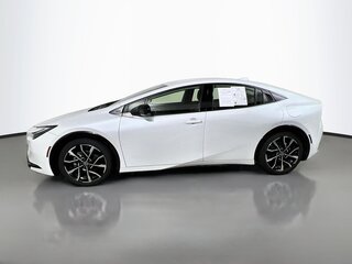 2025 Toyota Prius XSE — photo 30