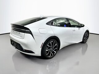 2025 Toyota Prius XSE — photo 3
