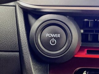 2025 Toyota Prius XSE — photo 19