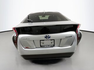 2017 Toyota Prius Four — photo 4