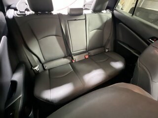 2017 Toyota Prius Four — photo 30