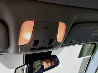 2017 Toyota Prius Four — photo 18