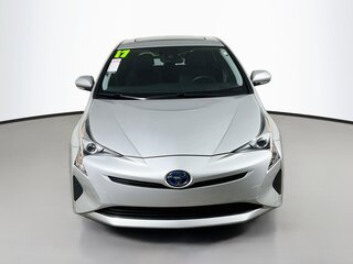 2017 Toyota Prius Four — photo 8