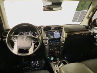 2022 Toyota 4Runner Limited — photo 27