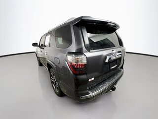 2022 Toyota 4Runner Limited — photo 5